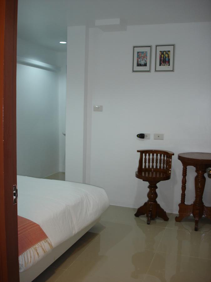 Rak Khun Hostel Chiang Mai Exterior foto